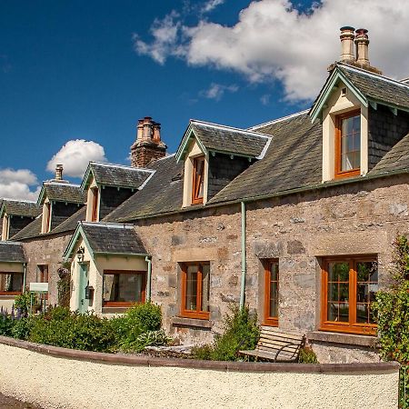Rosemount Cottage Two - Highland Cottage Garve Eksteriør bilde
